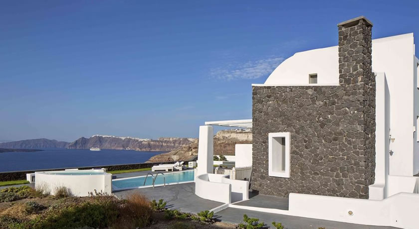 Villas in Santorini